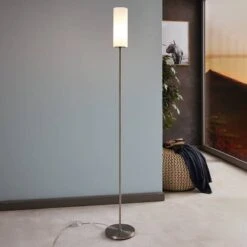 EGLO Lampadaire Troy Elegance 6 EGLO Lampadaire Troy Elegance -BRILLIANT Soldes Magasin 1000110945 210610 06200500044 MOOD DETAILS P000000001000110945 mood