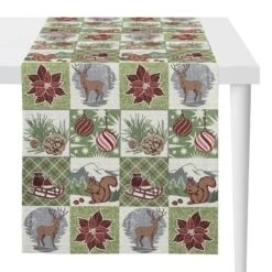 Chemin De Table 1531