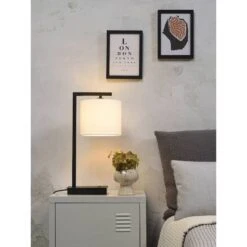 Lampe Boston -BRILLIANT Soldes Magasin 1000338356 220317 021 MOOD DETAILS P000000001000338356 mood