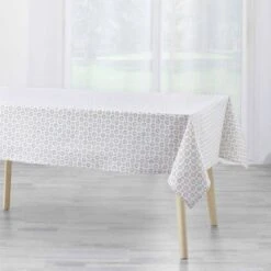 Nappe Rectangulaire Floreor 6 Nappe Rectangulaire Floreor -BRILLIANT Soldes Magasin 7cc96759ec294ac4b4290be1d87633d3