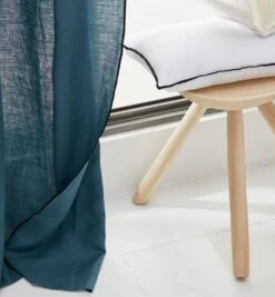 Rideau à Oeillets Noirs CARLINA 28 Rideau à Oeillets Noirs CARLINA -BRILLIANT Soldes Magasin 8f902d00c9024c329873ba2330cf83d4