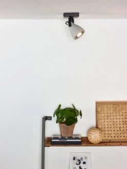 CONCRI-LED - Spot Plafond 4 CONCRI-LED - Spot Plafond -BRILLIANT Soldes Magasin b613c3d5b8634e5ab394ccfe4de52d75