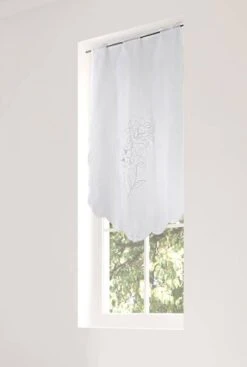 Linder Vitrage Festonné Et Brodé "Rose"